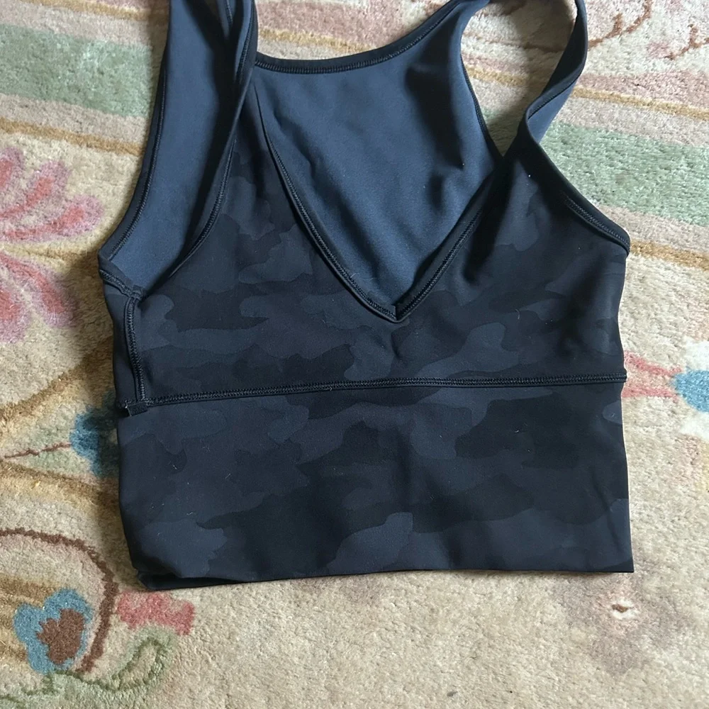 lululemon size 2 camo power pivot tank - Picture 3 of 4